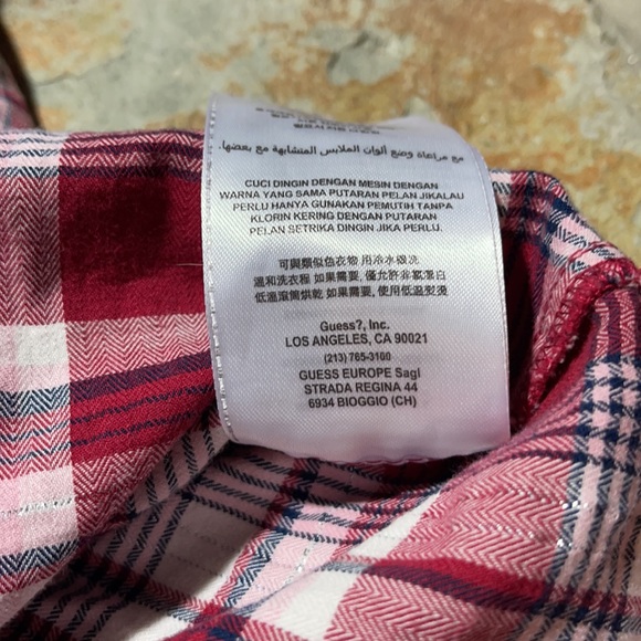 size S - Guess Cheery Cherry Plaid sparkly pretty fitted feminine classic style - Picture 9 of 16